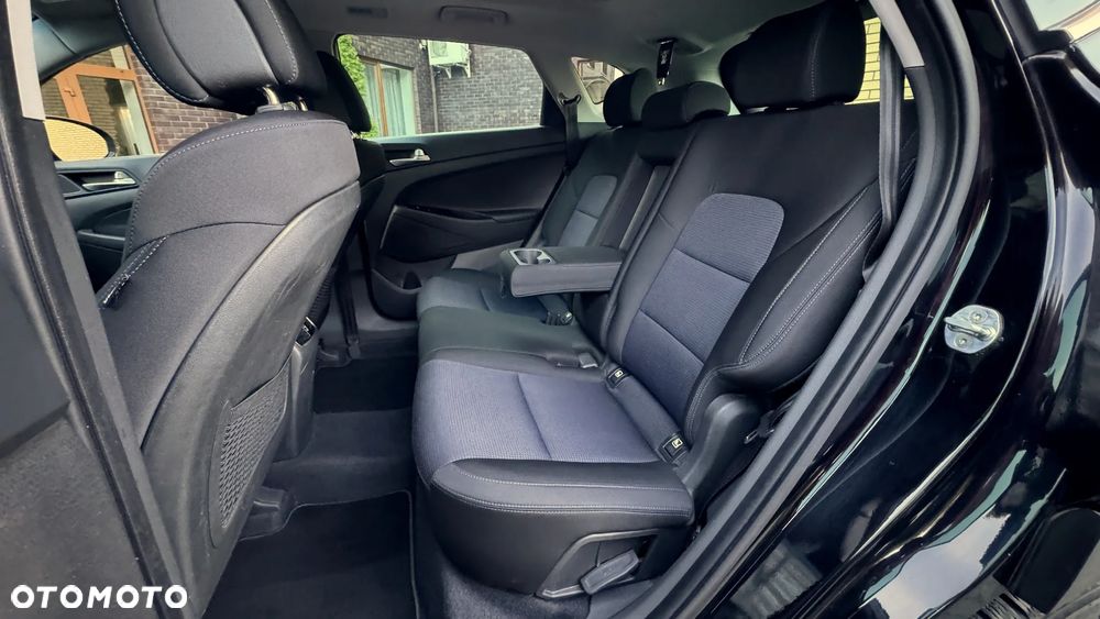 Hyundai Tucson blue 1.7 CRDi 2WD Passion Plus - 38