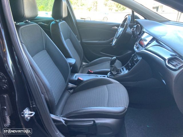 Opel Astra 1.6 CDTI Innovation S/S - 36