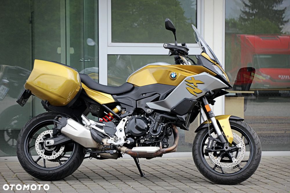 BMW XR - 5