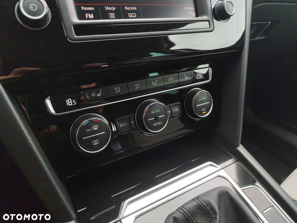 Volkswagen Passat 2.0 TDI BMT Highline DSG - 24