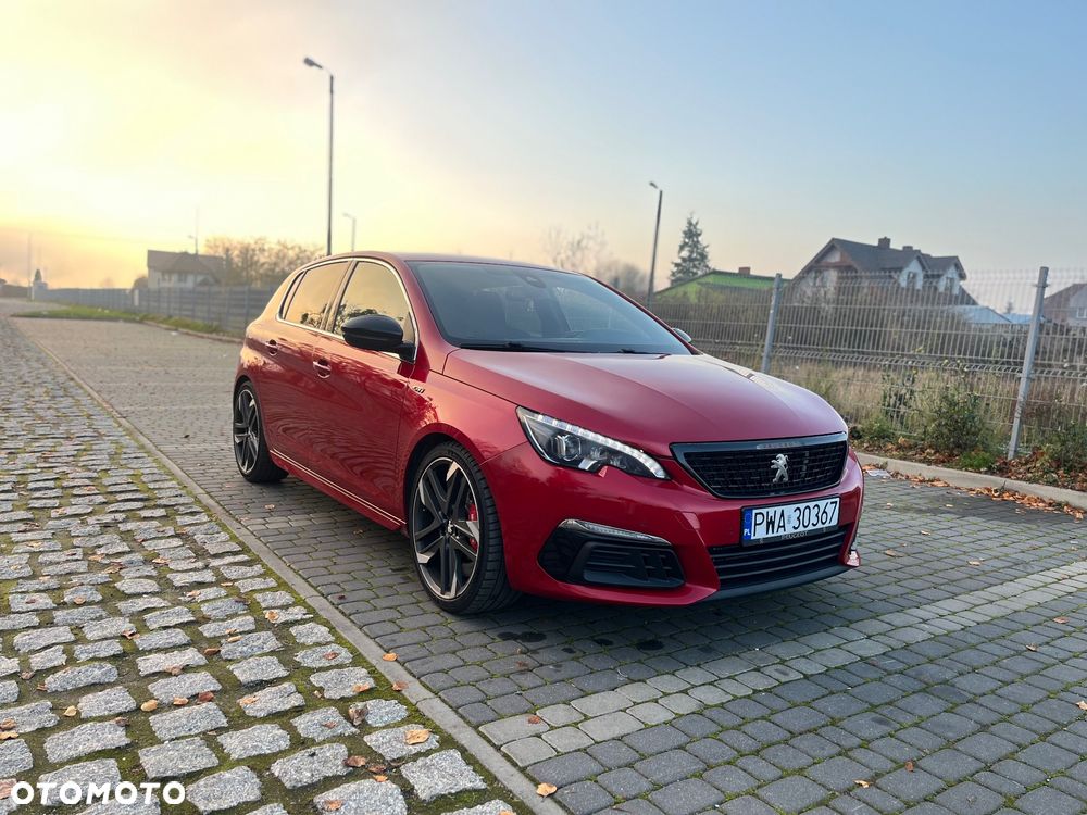 Peugeot 308 1.6 e-THP S&S GTi by Sport - 1