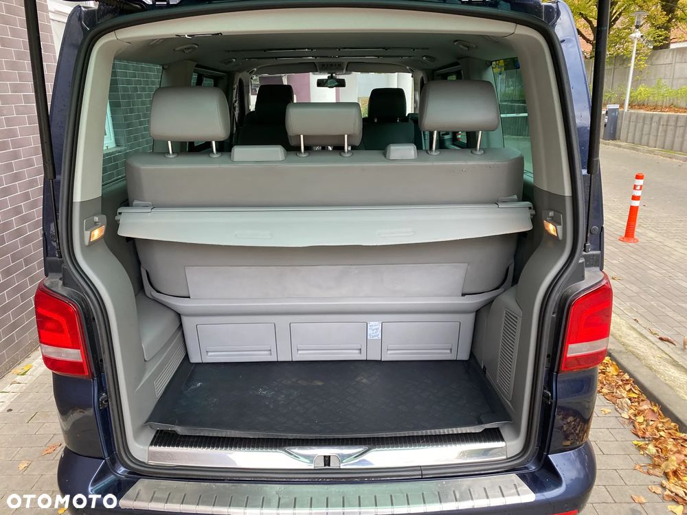 Volkswagen Multivan - 34