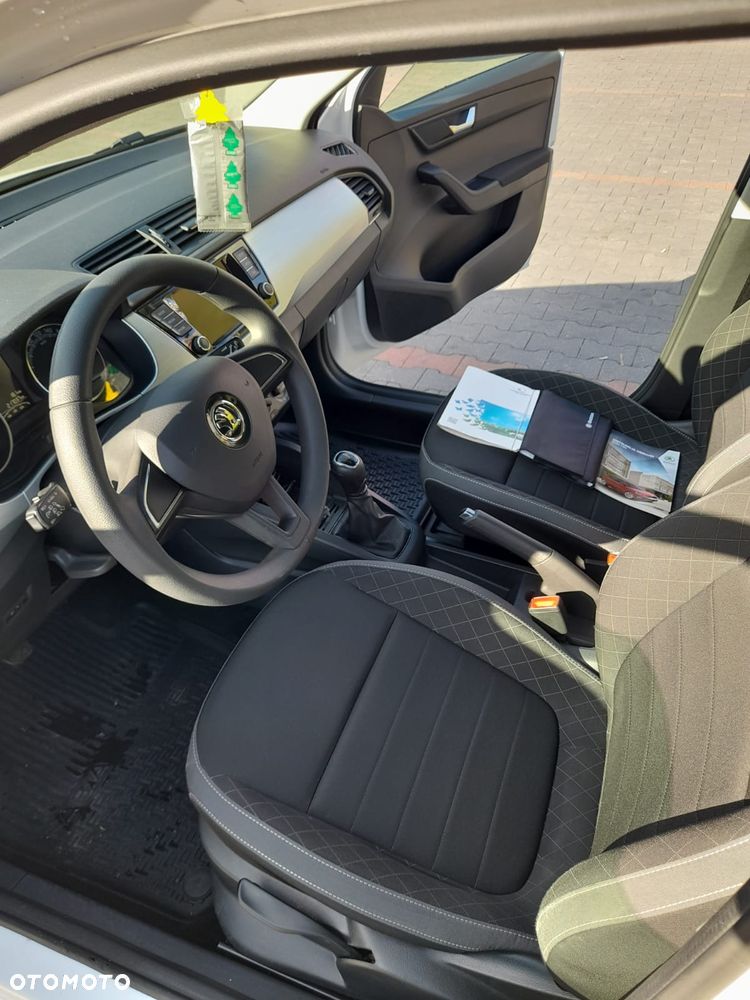Skoda Fabia 1.0 Ambition - 5
