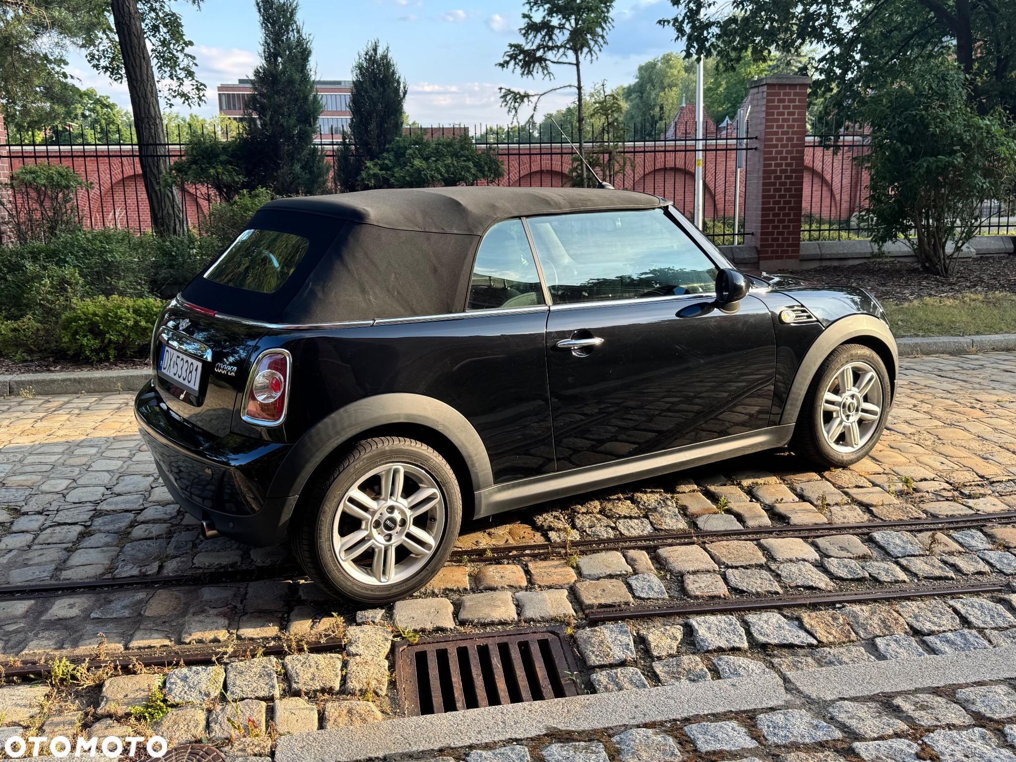 MINI Cooper Cabrio - 32