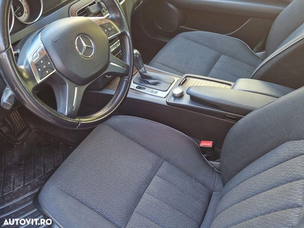MERCEDES-BENZ C-Class 2011 — imagine 9