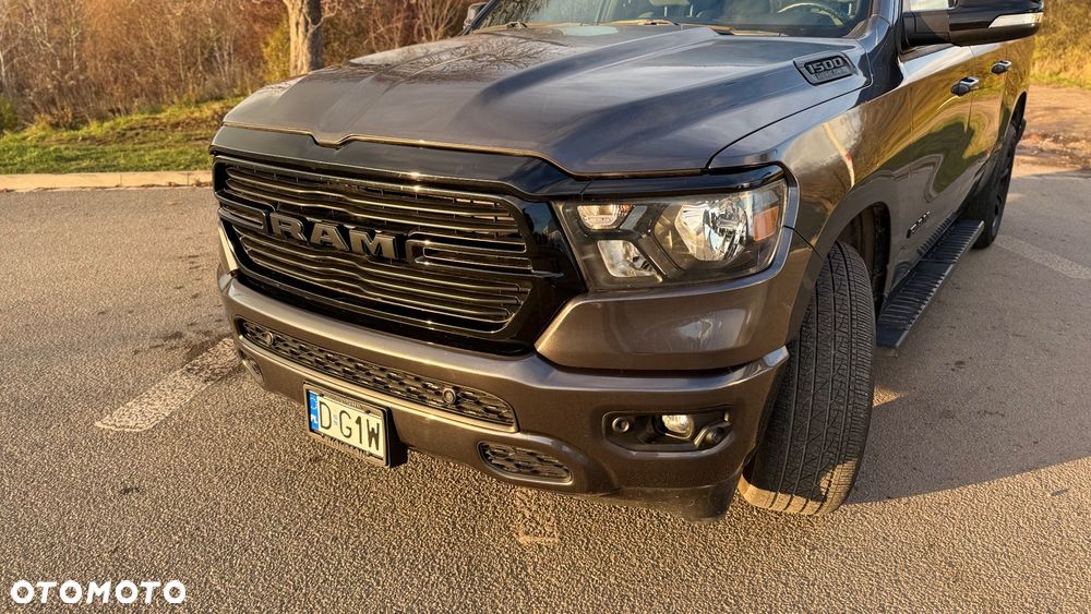 RAM 1500 5.7 Crew Cab Bighorn - 2