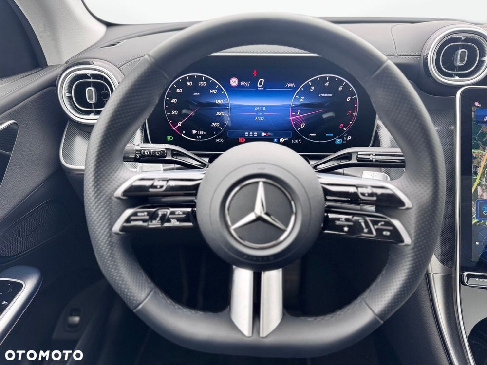 Mercedes-Benz GLC - 14