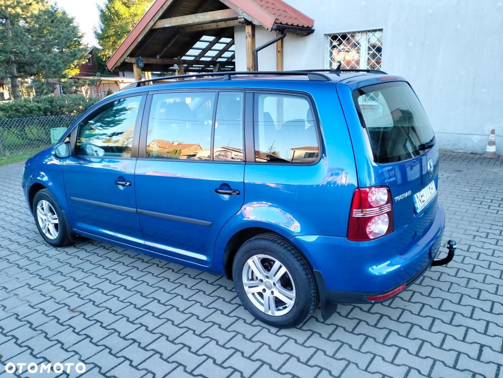 Volkswagen Touran 1.6 Trendline - 2