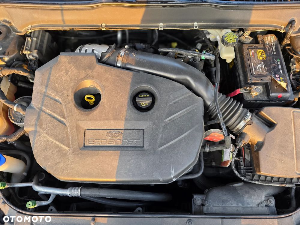 Ford Fusion - 8