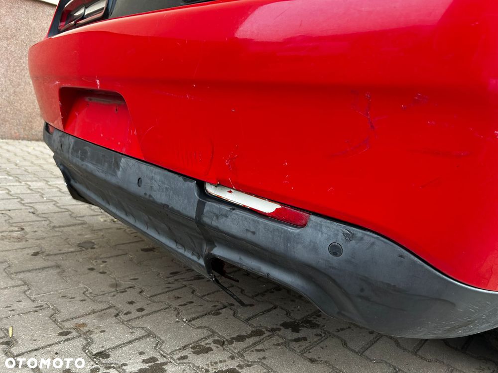 Dodge Challenger - 11