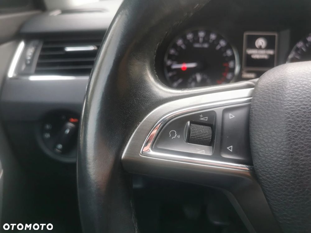 Skoda Octavia 2.0 TDI Premium Edition - 14