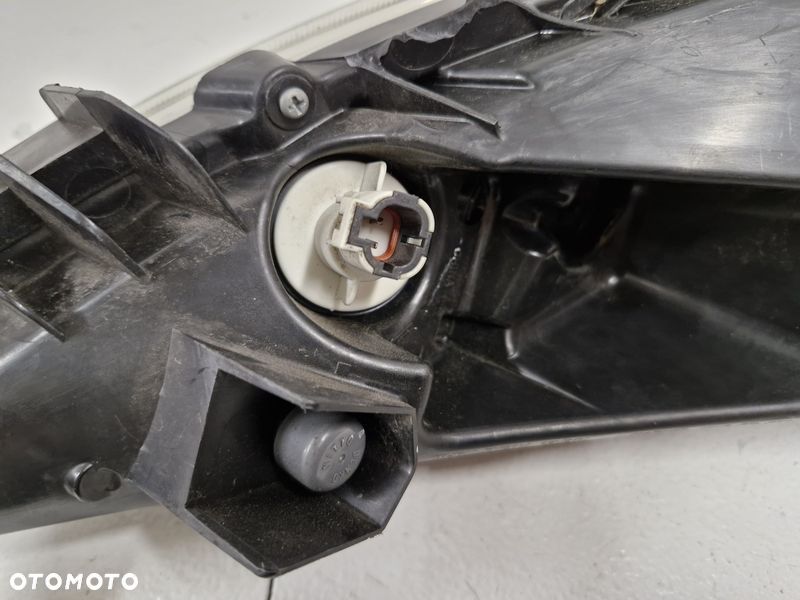 NISSAN JUKE 1 I F15 LAMPA LEWY PRZÓD LEWA PRZEDNIA GÓRNA KIERUNKOWSKAZ - 8
