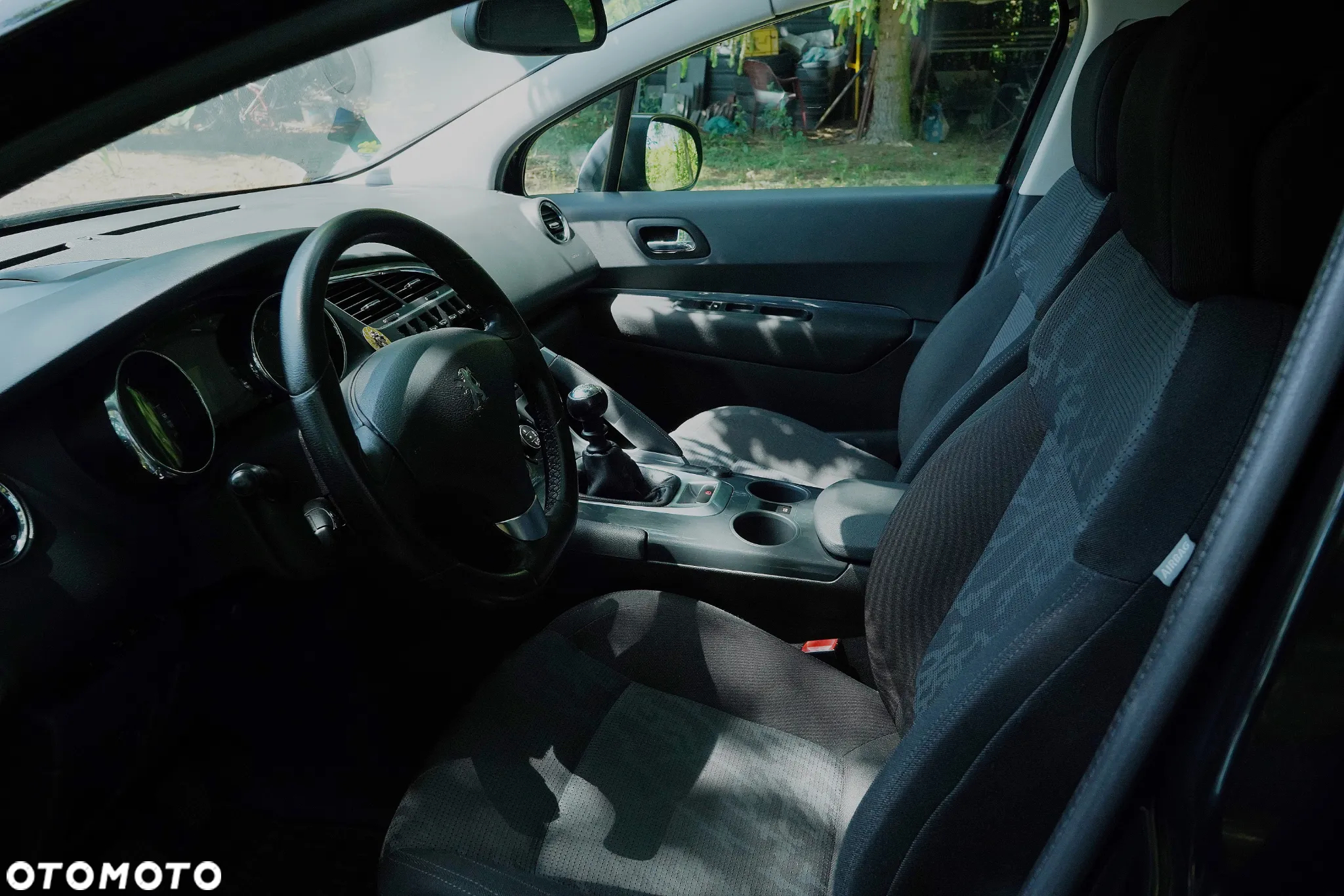 Peugeot 3008 - 16