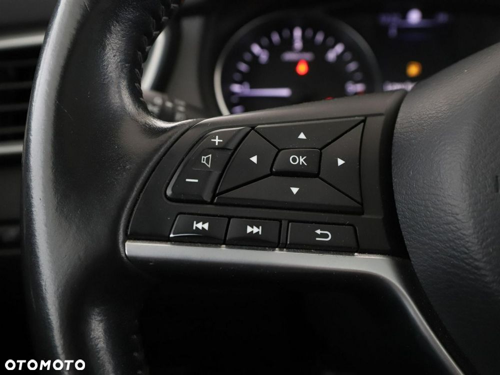 Nissan Qashqai 1.6 DCi N-Connecta - 30