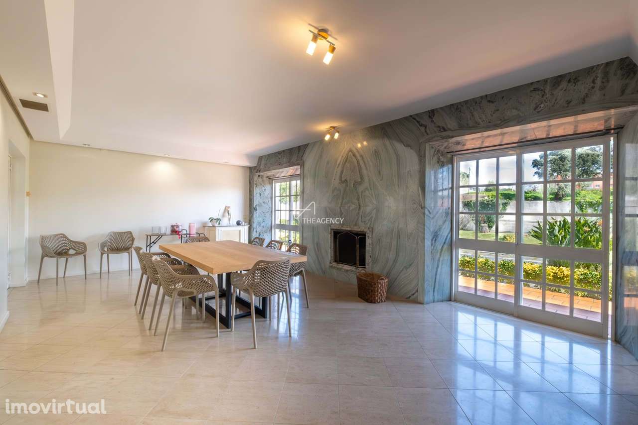 Luxuosa Casa T13 com Piscina e Jardins em Arcozelo – Um Refúgio à Beir - Grande imagem: 4/38