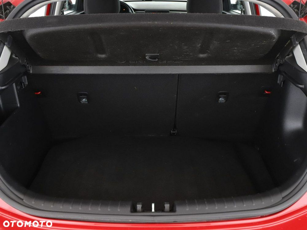 Kia Rio 1.2 Attract - 21