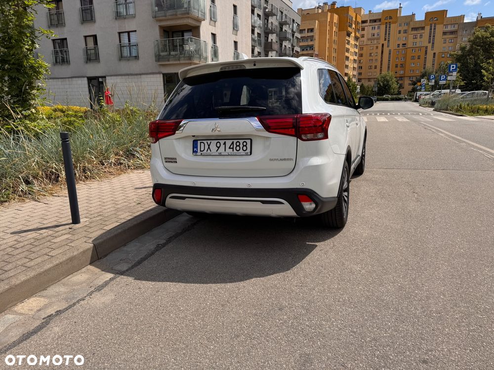 Mitsubishi Outlander 2.0 Intense 2WD CVT - 2
