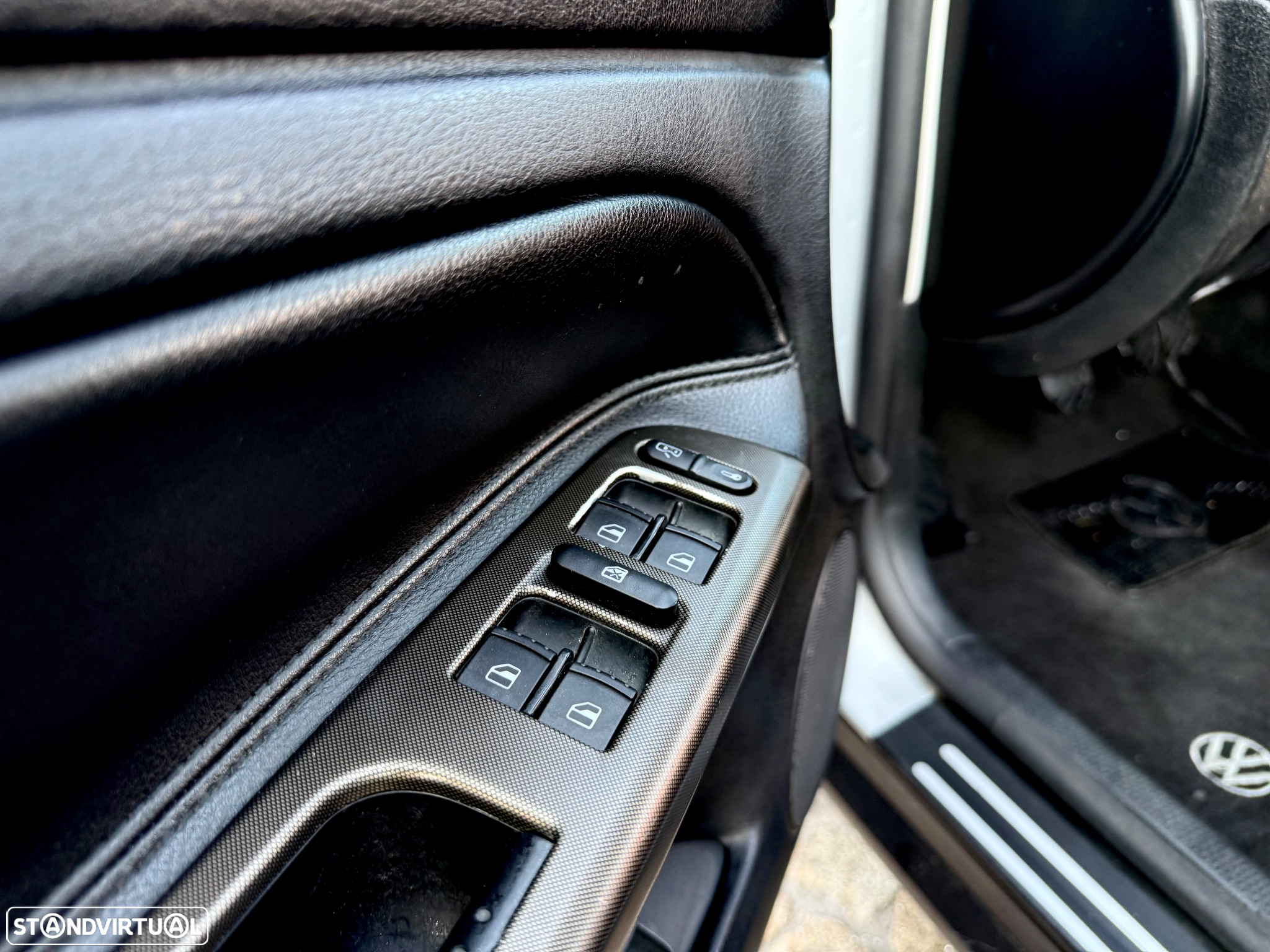 VW Passat Variant 1.9 TDi Highline - 34