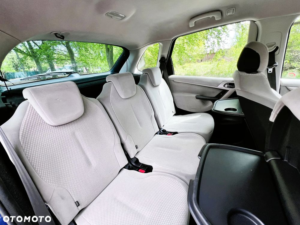 Citroën C4 Picasso - 16