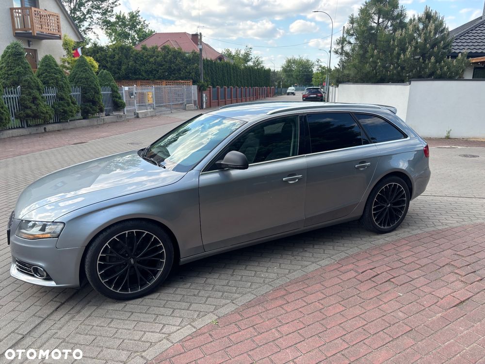Audi A4 Avant 2.0 TDI DPF Ambiente - 2
