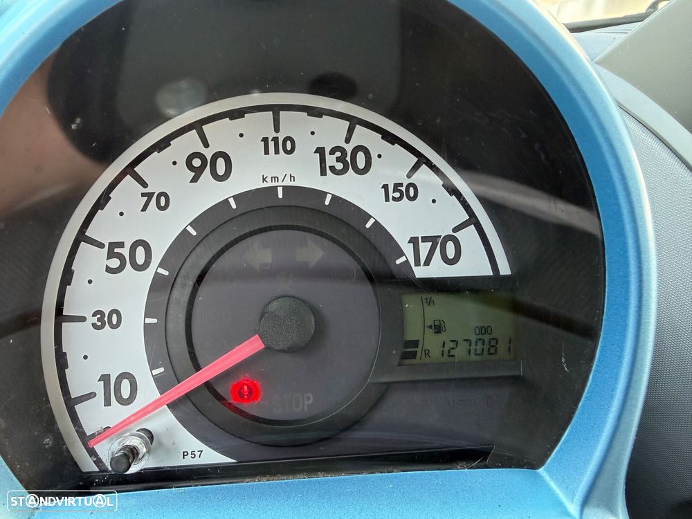 Peugeot 107 1.0 Millesim 200 - 8