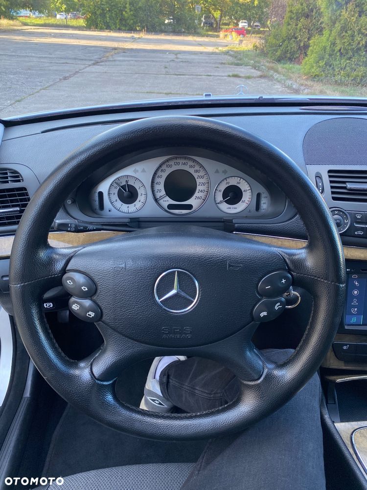 Mercedes-Benz Klasa E - 34