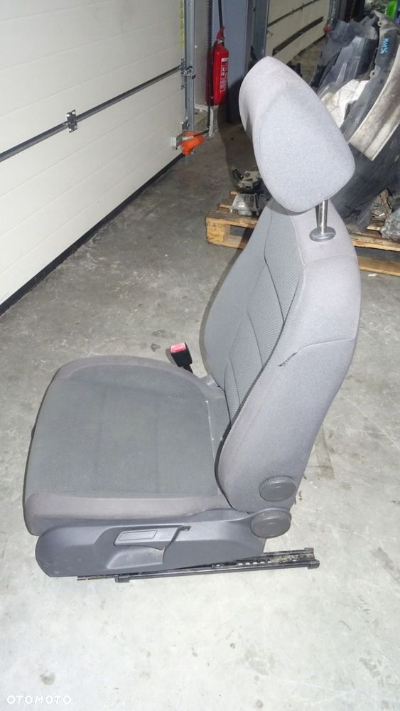 Fotele kanapa VW Golf 6 VI HB 5D materiał - 9