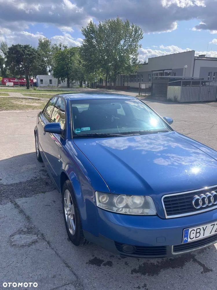 Audi A4 - 4