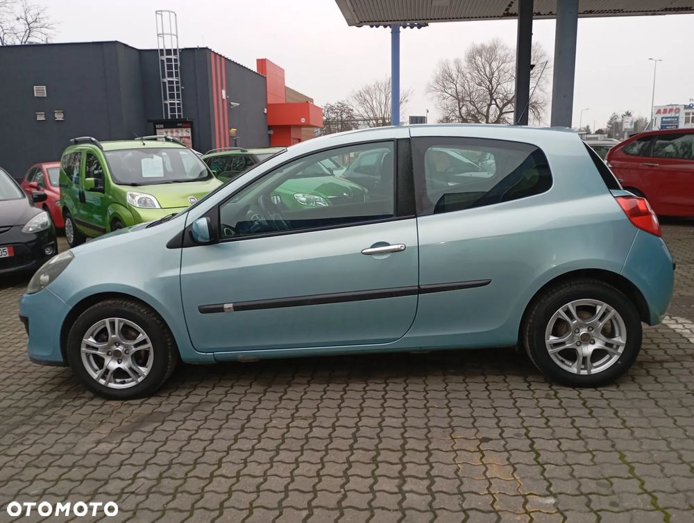 Renault Clio 1.2 TCE Alize - 8