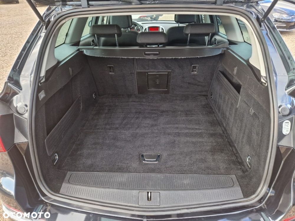 Opel Astra Sports Tourer Diesel Exklusiv - 17