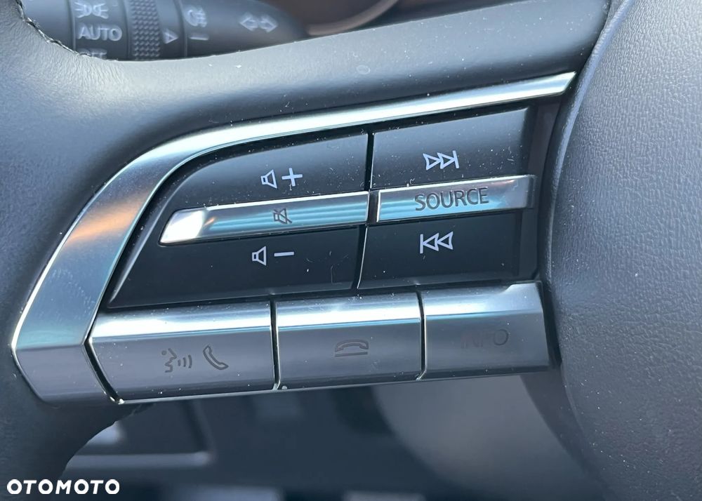 Mazda 3 SKYACTIV-X 2.0 M-Hybrid - 19