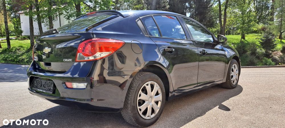 Chevrolet Cruze 1.6 LT+ - 3