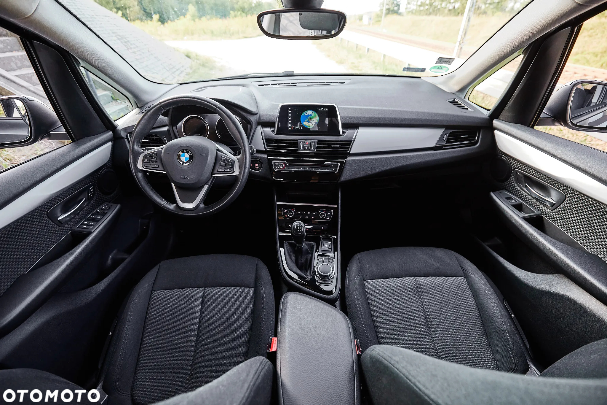 BMW Seria 2 218i Advantage - 14