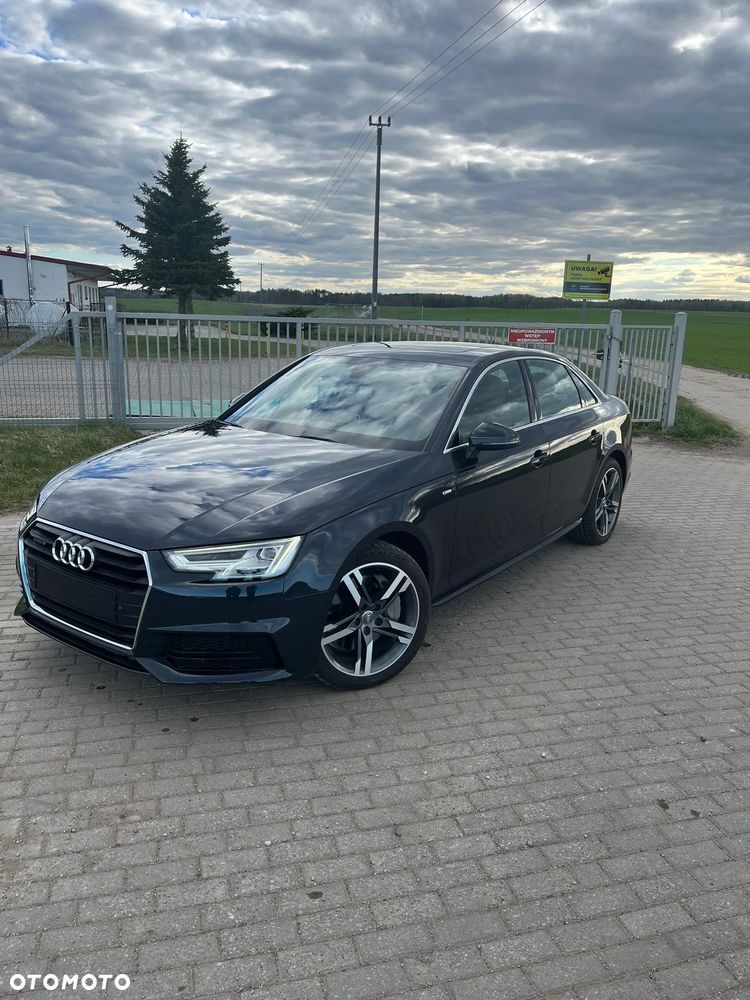 Audi A4 Limousine - 12
