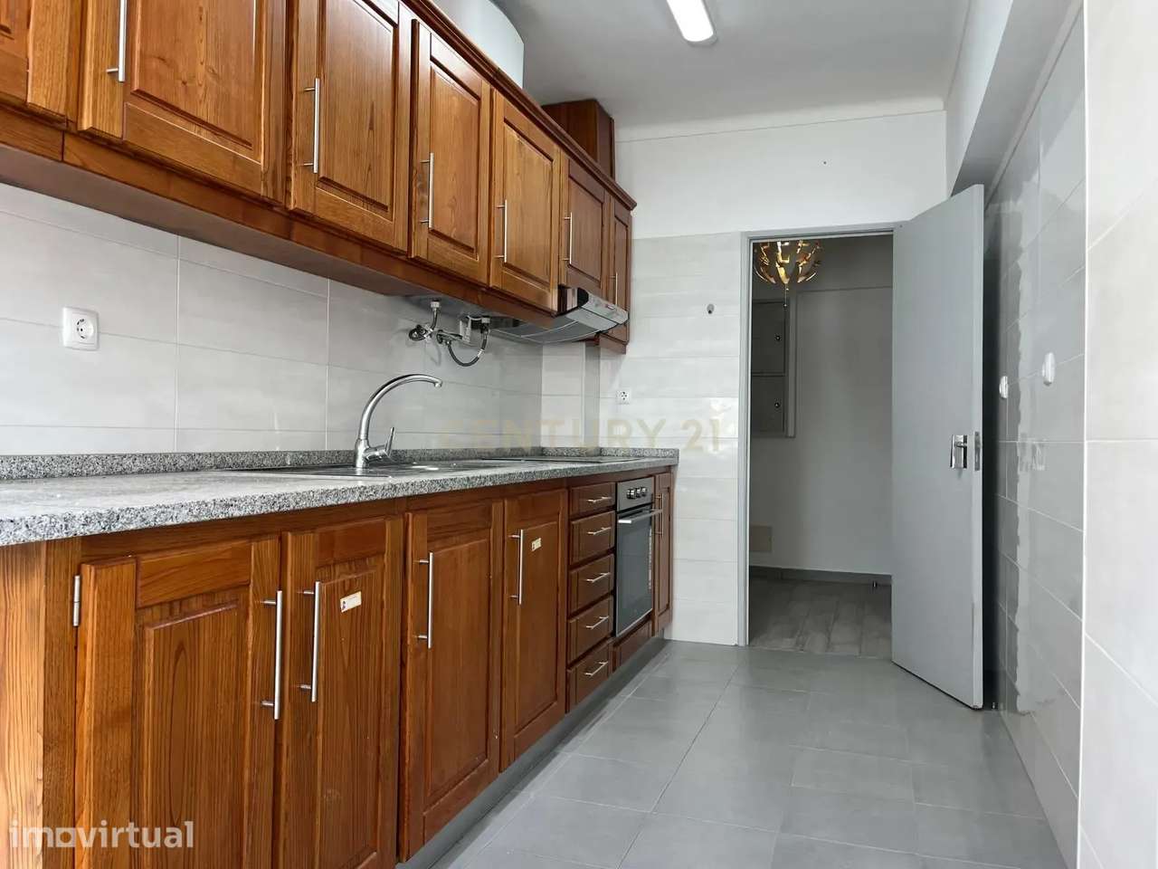 Apartamento T2 no centro de Odivelas - Grande imagem: 2/15