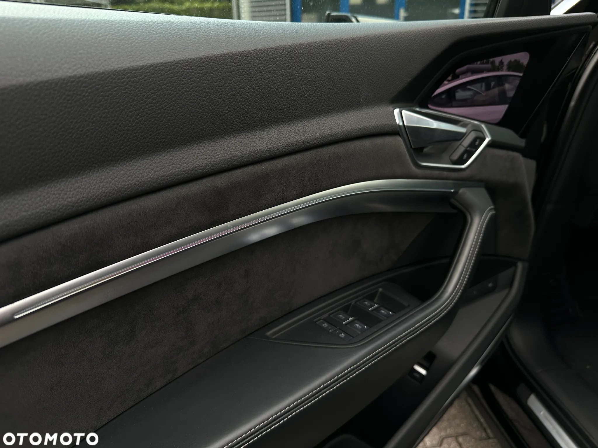 Audi e-tron 55 Quattro S Line - 25