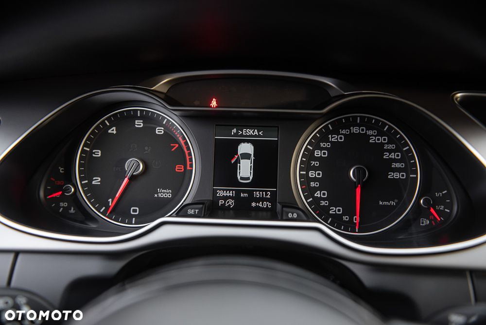 Audi A4 Allroad - 12