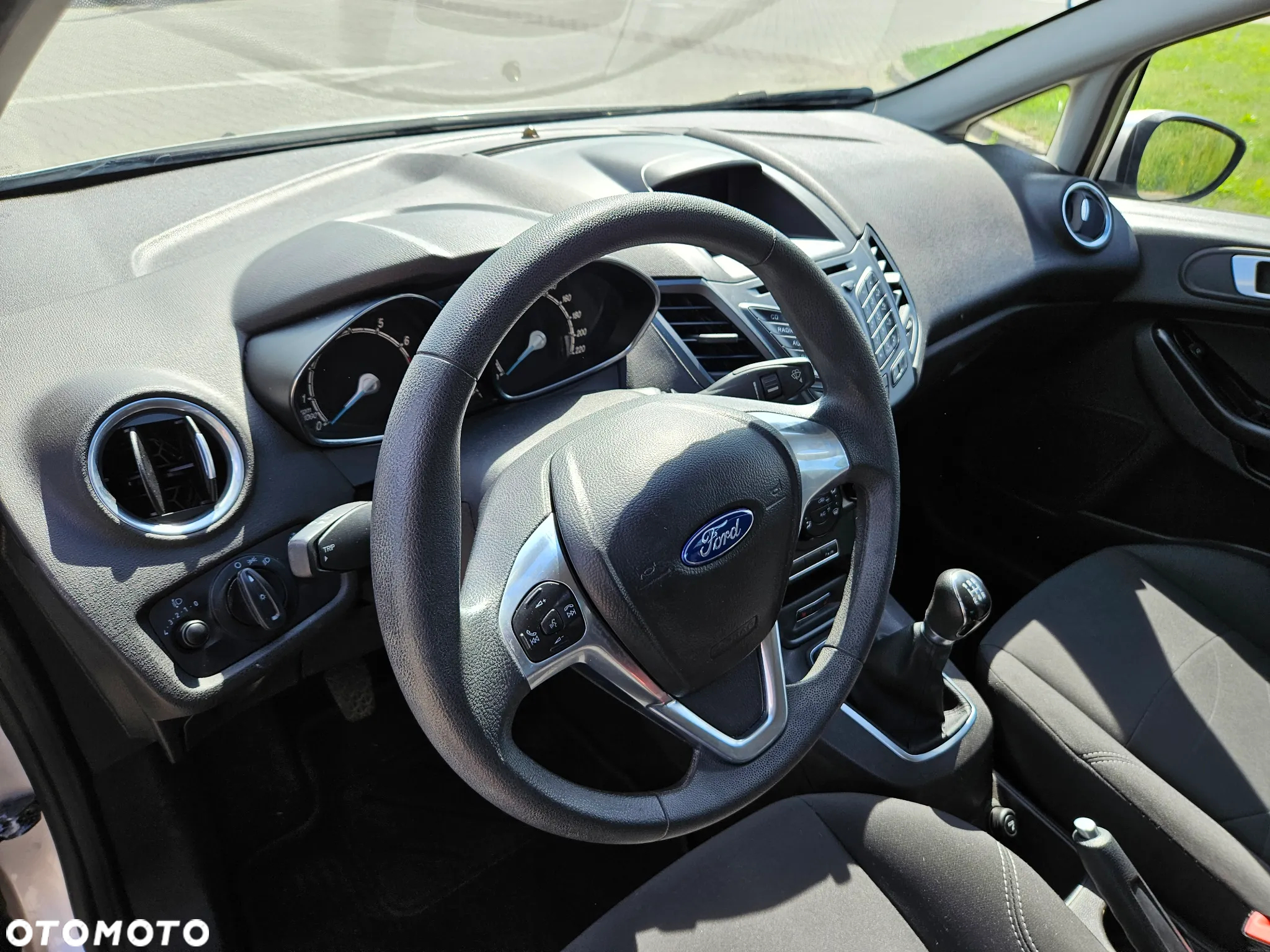 Ford Fiesta 1.0 Trend - 10