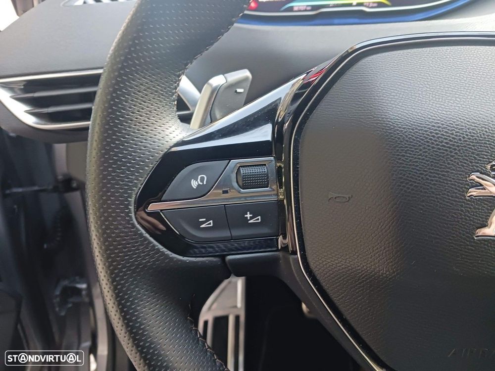 Peugeot 3008 1.6 Hybrid GT e-EAT8 - 26