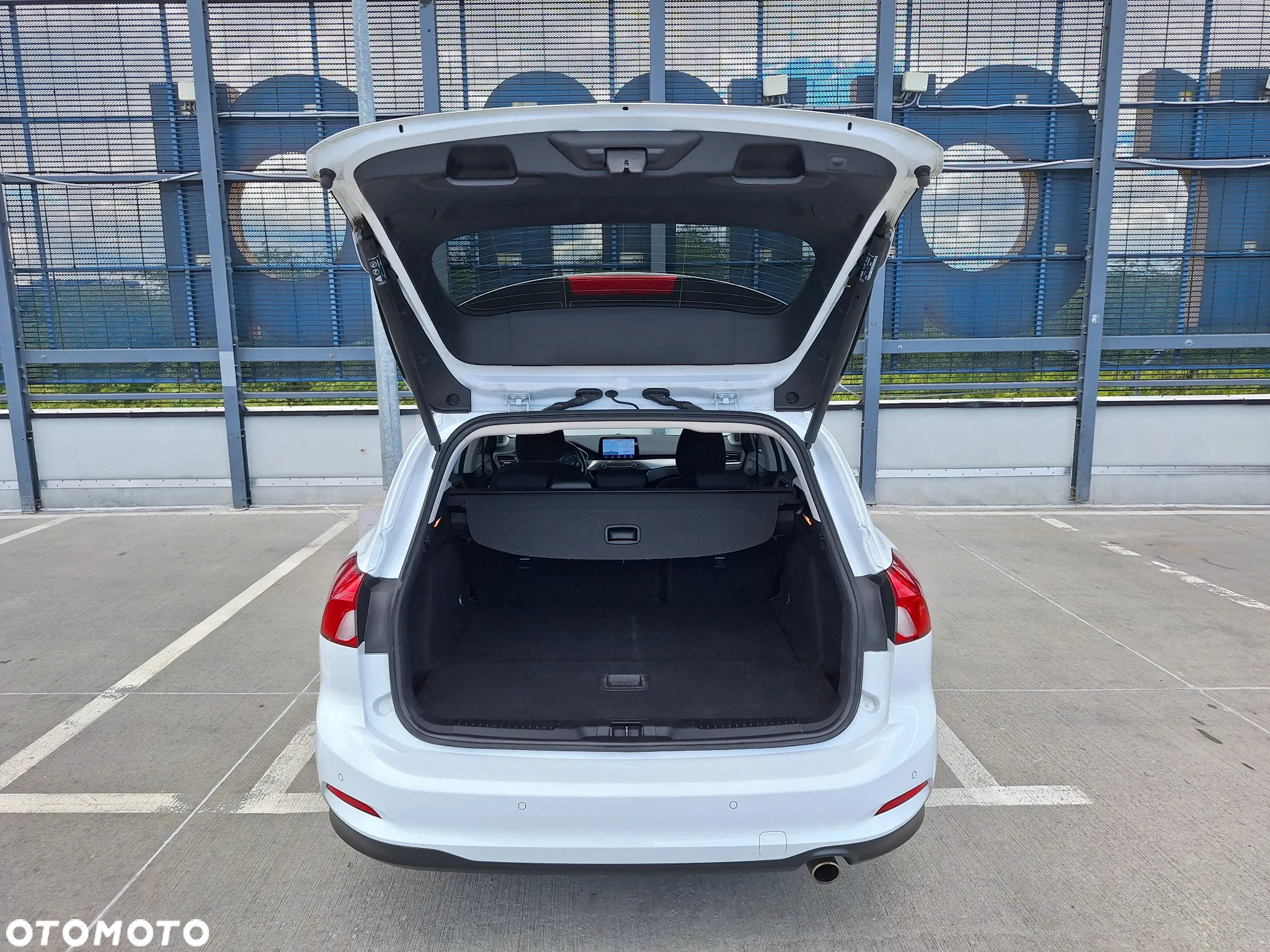 Ford Focus 2.0 EcoBlue Titanium X - 13