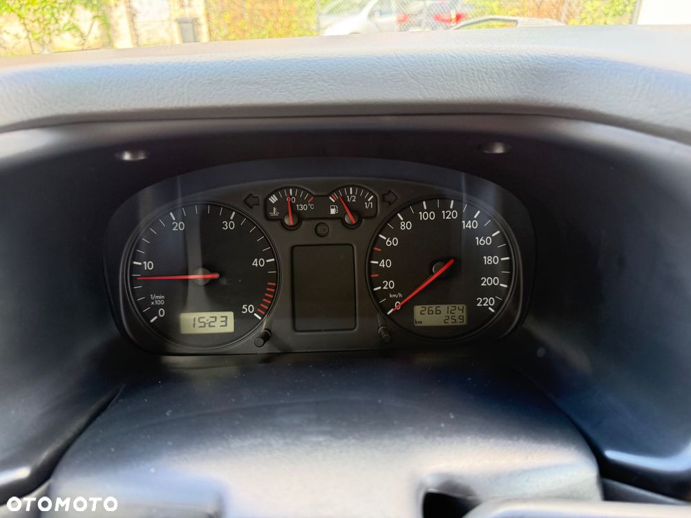 Volkswagen California - 23