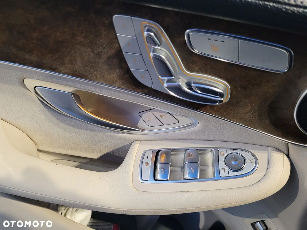 Mercedes-Benz GLC 300 4-Matic - 11