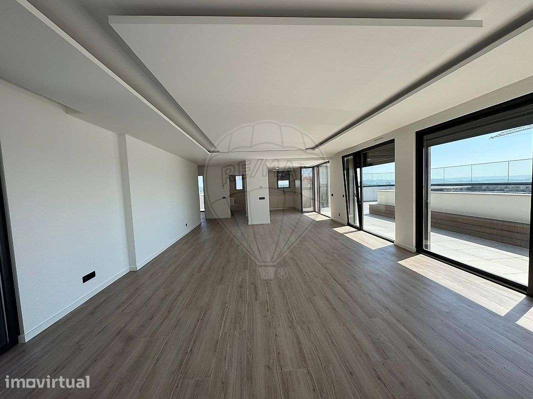 Apartamento T5 para arrendamento - Grande imagem: 4/46