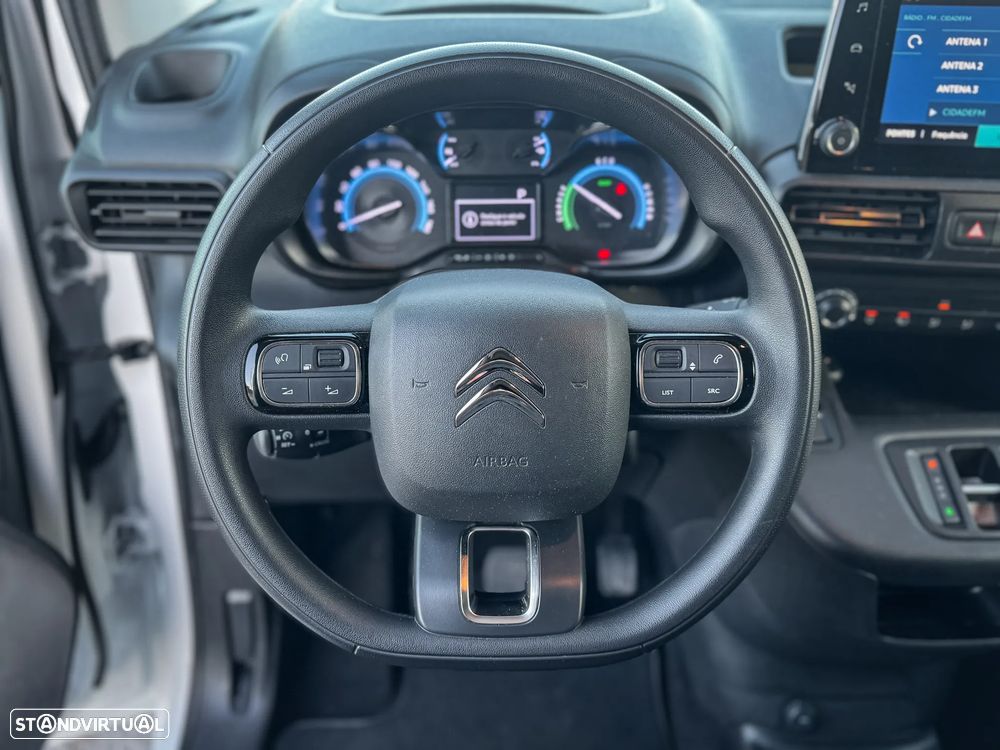 Citroën E-Berlingo XL 50KWh Full Extras - 17