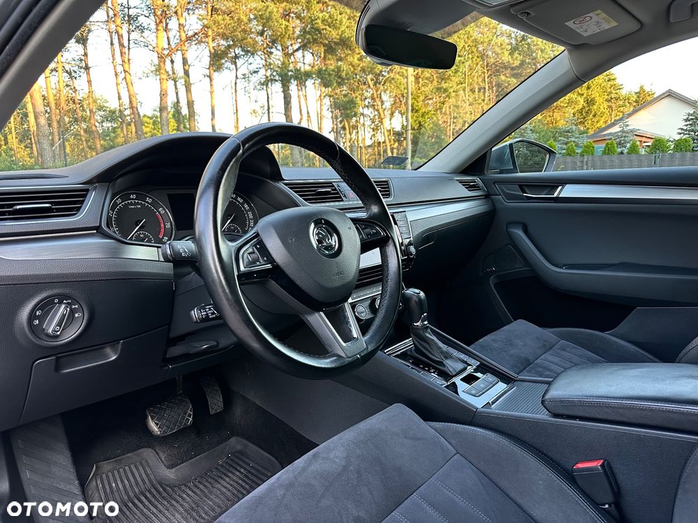 Skoda Superb 2.0 TSI 4x4 DSG Style - 9