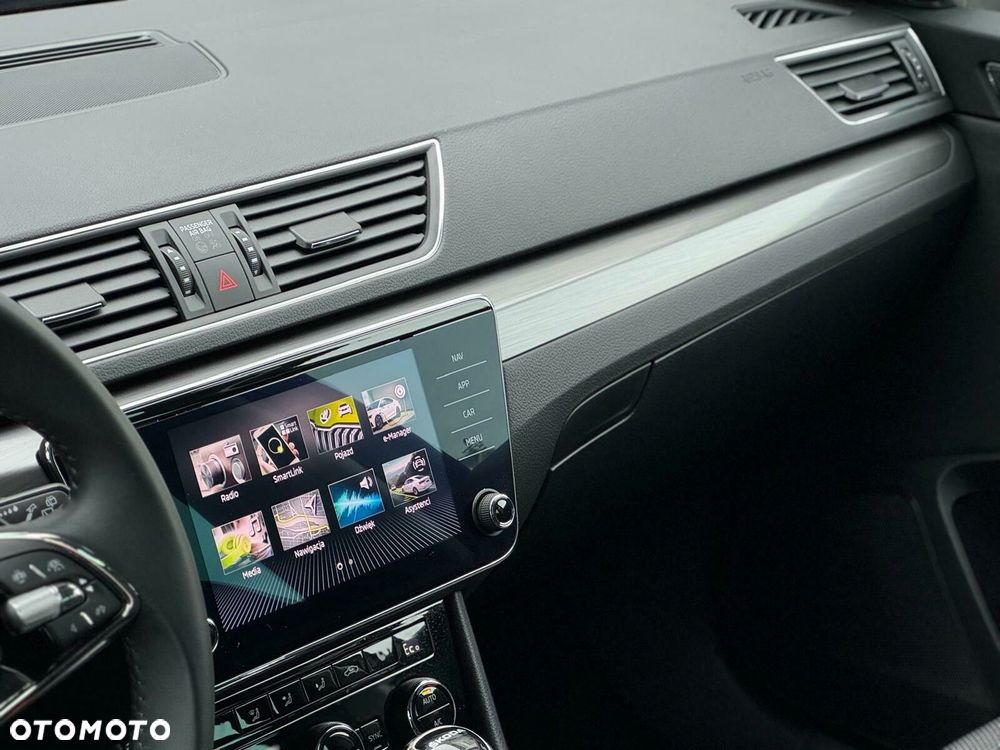 Skoda Superb 1.4 TSI Plug-In Hybrid Style DSG - 11