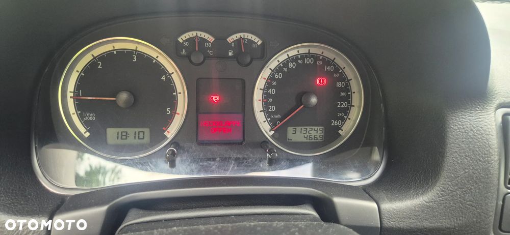 Volkswagen Golf - 17