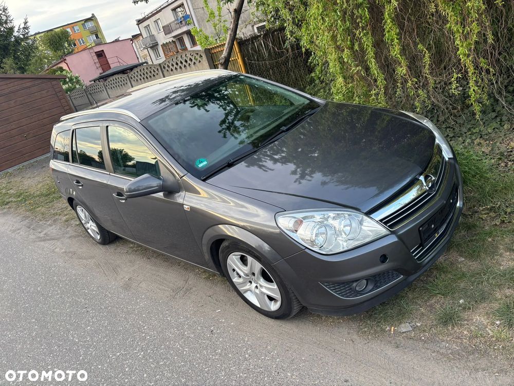 Opel Astra - 1
