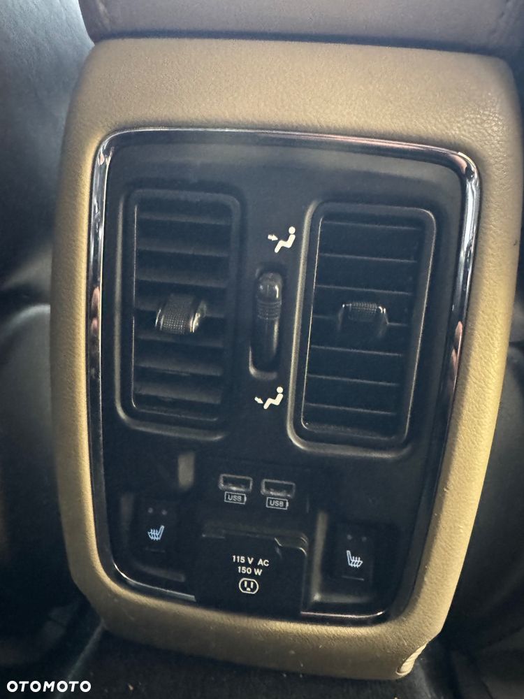 Jeep Grand Cherokee - 25