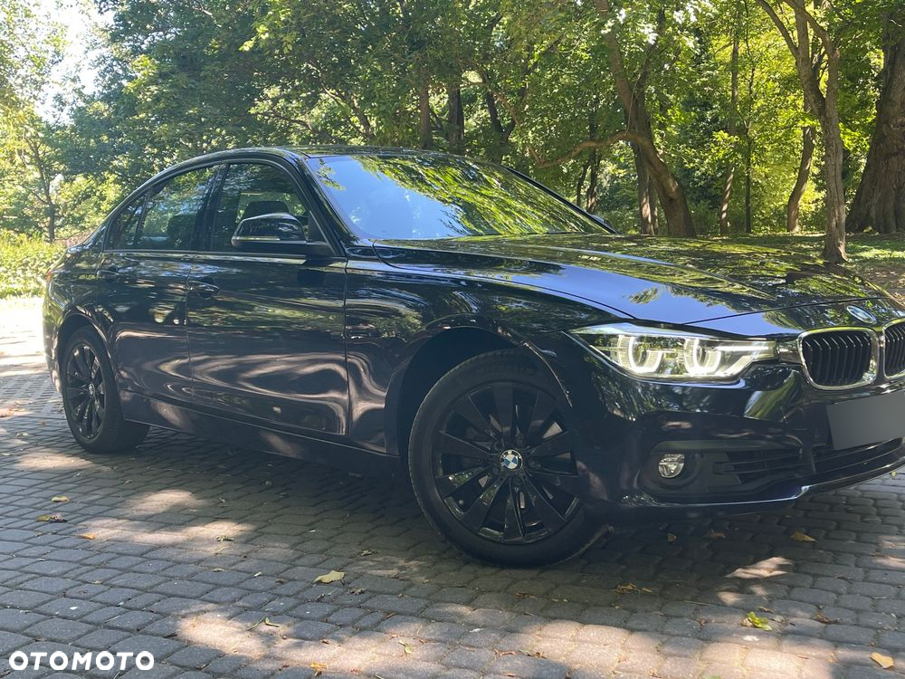 BMW Seria 3 328i xDrive - 7